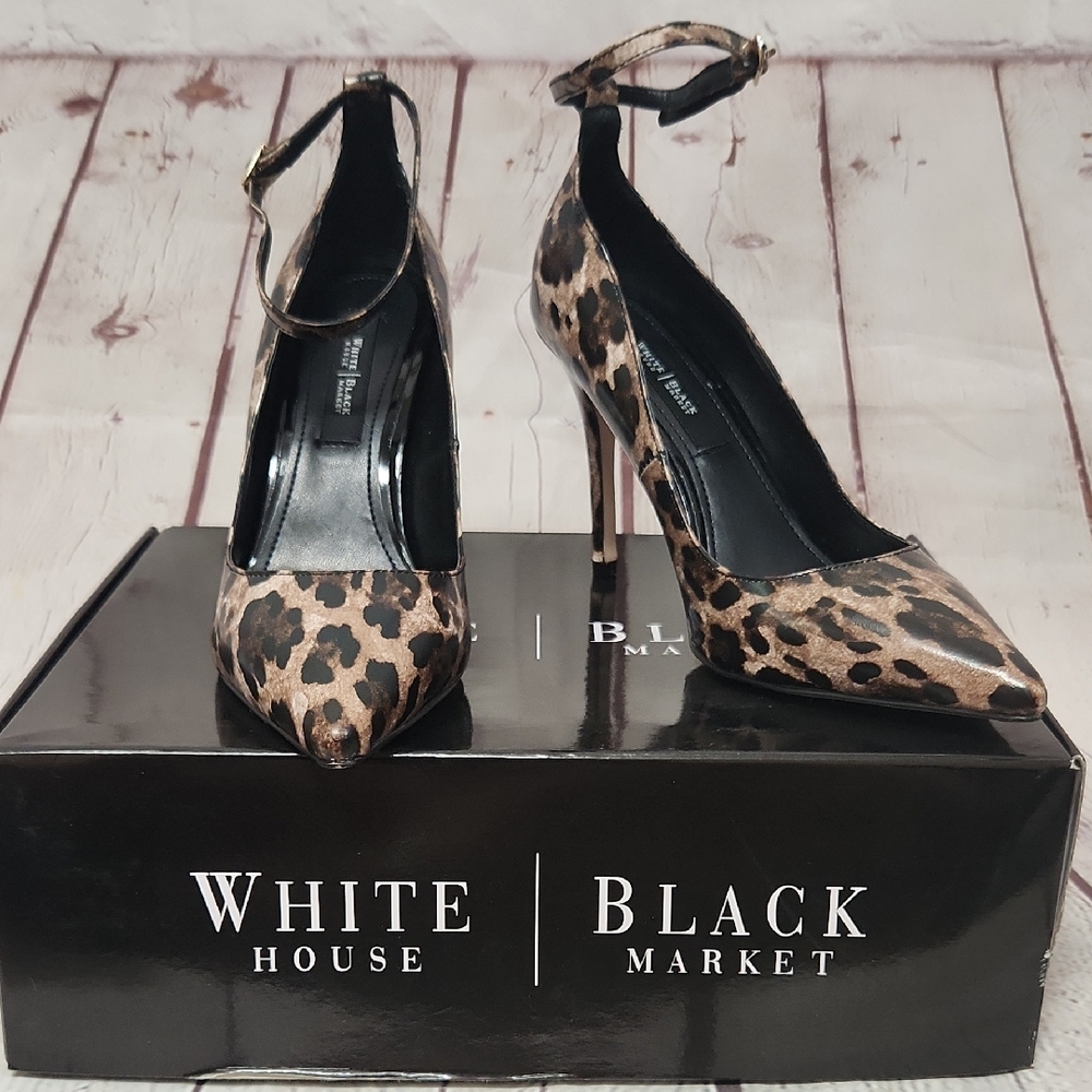 White House Black Market Size 6.5 Sienna Animal Print Heels